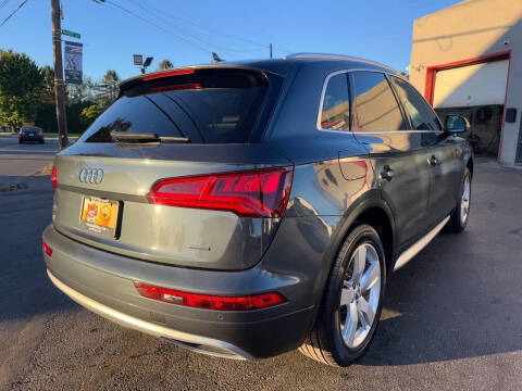 2019 Audi Q5 quattro Premium Plus 45 TFSI