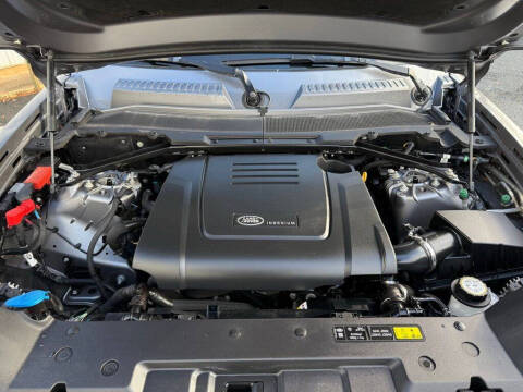 2022 Land Rover Defender 110 S