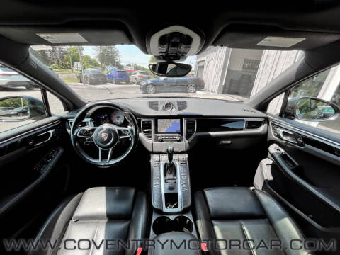 2018 Porsche Macan S