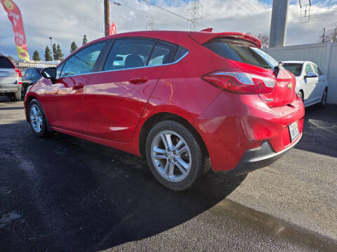 2017 Chevrolet Cruze LT Auto