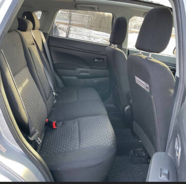 2011 Mitsubishi Outlander Sport SE