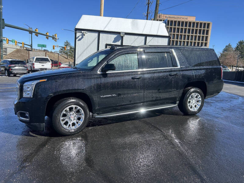 2017 GMC Yukon XL SLE