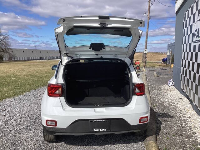 2022 Hyundai Venue SEL