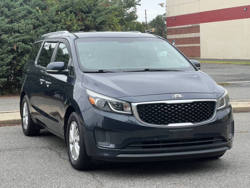2015 Kia Sedona LX