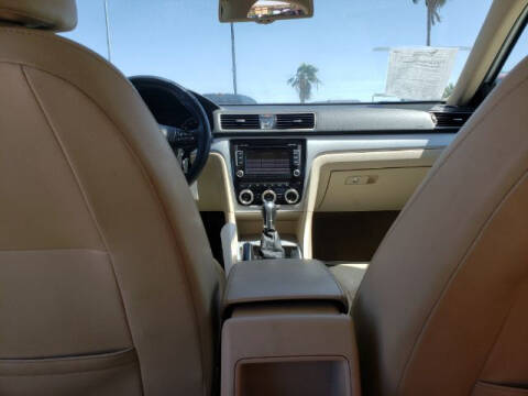 2012 Volkswagen Passat SE