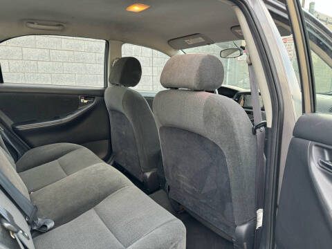 2004 Toyota Corolla S