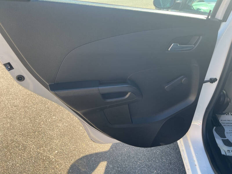 2012 Chevrolet Sonic LS
