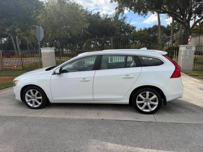 2017 Volvo V60 T5 Premier