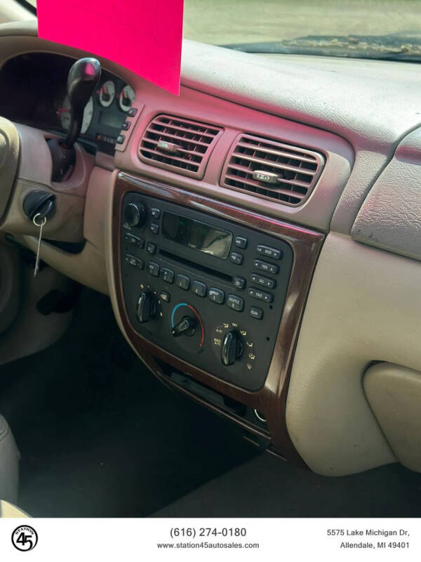 2006 Ford Taurus SEL
