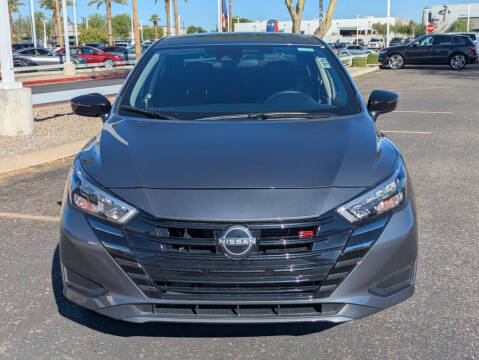 2025 Nissan Versa SR