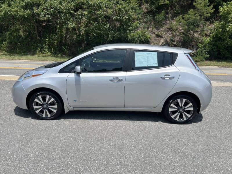 2016 Nissan LEAF SV