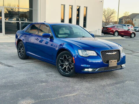 2019 Chrysler 300 S