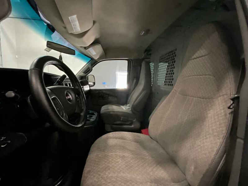 2016 GMC Savana 2500