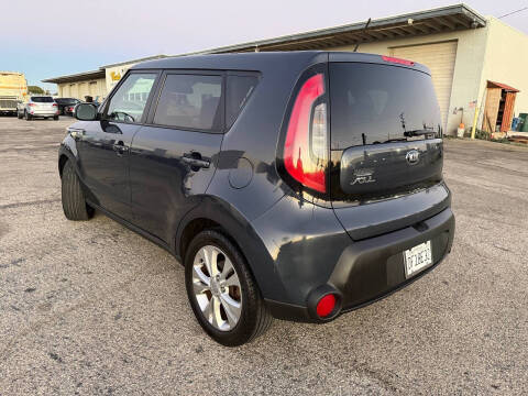 2014 Kia Soul +