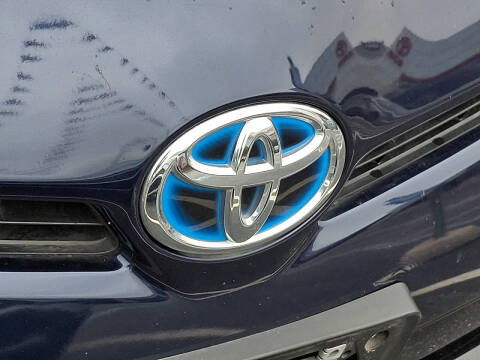 2013 Toyota Prius Two