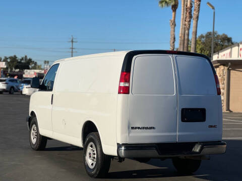 2020 GMC Savana 2500