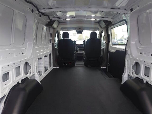 2025 Ford Transit