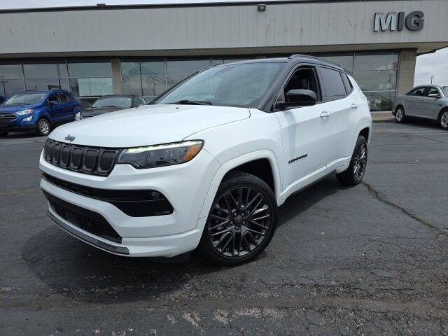 Used 2022 Jeep Compass High Altitude with VIN 3C4NJDCB1NT158283 for sale in Bellefontaine, OH