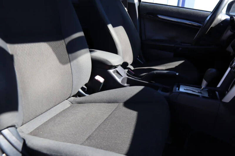 2017 Mitsubishi Lancer