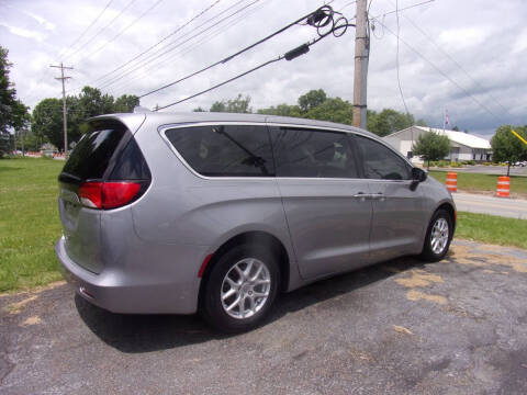 2017 Chrysler Pacifica Touring