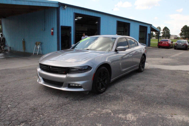 2017 Dodge Charger SXT