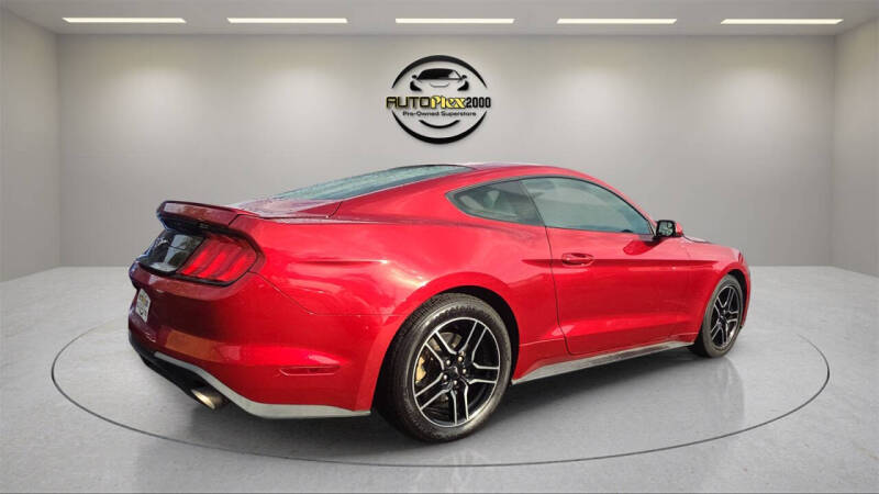 2020 Ford Mustang EcoBoost