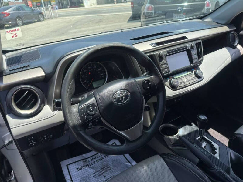 2015 Toyota RAV4 XLE