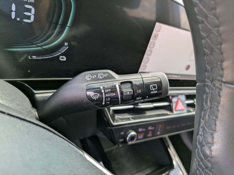 2023 Kia Niro Plug-In Hybrid EX