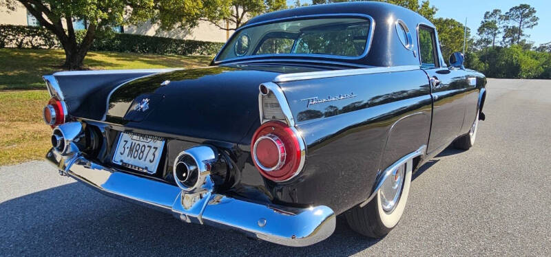 1955 Ford Thunderbird