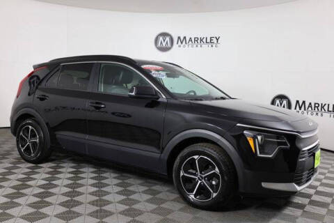 2023 Kia Niro EX