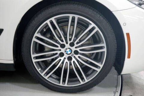 2018 BMW 5 Series 530i