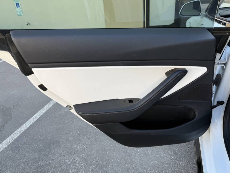 2018 Tesla Model 3 Performance