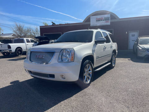 2012 GMC Yukon for sale at Family Auto Finance OKC LLC in Oklahoma City OK