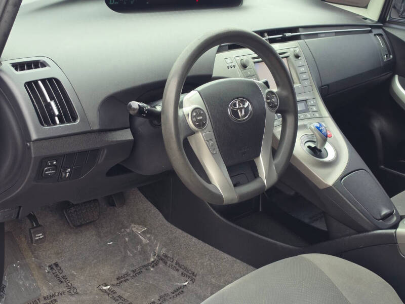 2012 Toyota Prius Two