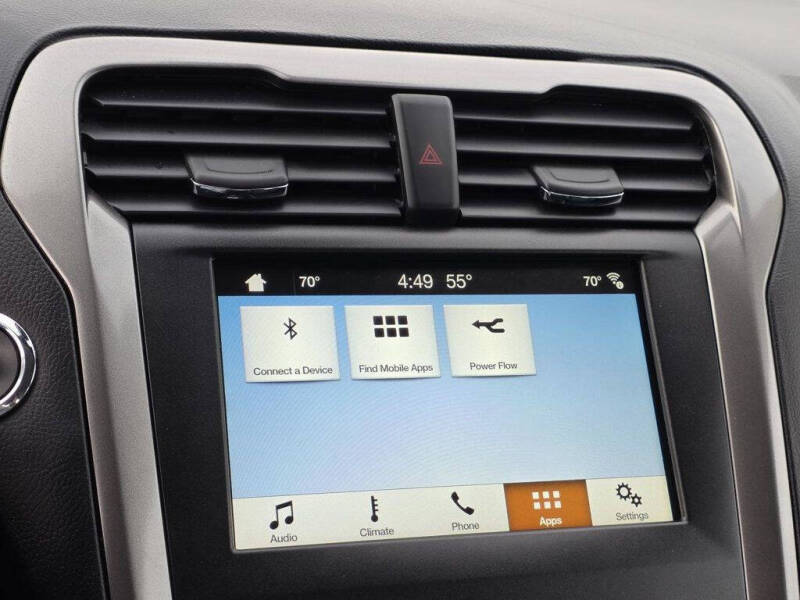 2017 Ford Fusion Hybrid SE