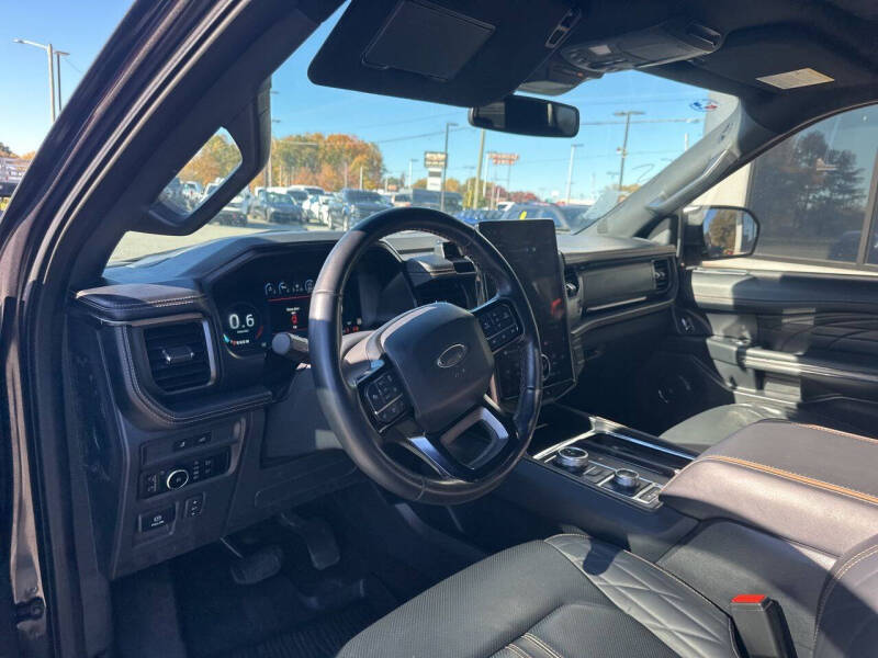 2023 Ford Expedition Platinum