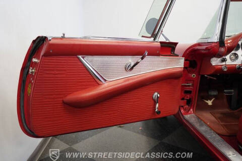 1957 Ford Thunderbird