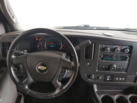 2021 Chevrolet Express 2500