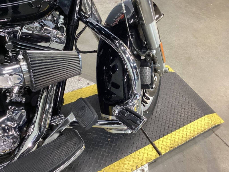 2010 Harley-Davidson® FLHR - Road King®