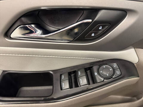 2019 Chevrolet Traverse LT Leather