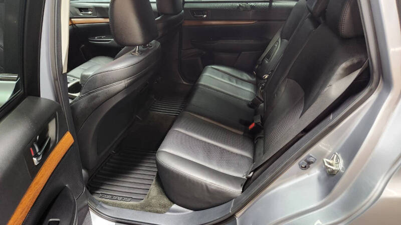 2013 Subaru Outback 2.5i Limited