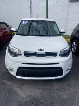 2017 Kia Soul for sale at Performance Motor Cars in Washington Court House OH
