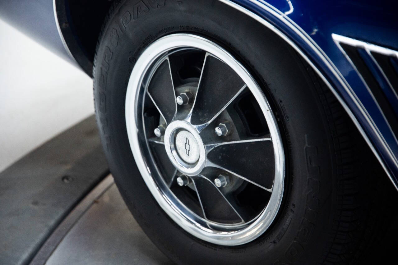 1969 Chevrolet Camaro 32