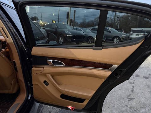 2012 Porsche Panamera 4