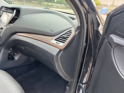 2018 Hyundai Santa Fe SE Ultimate