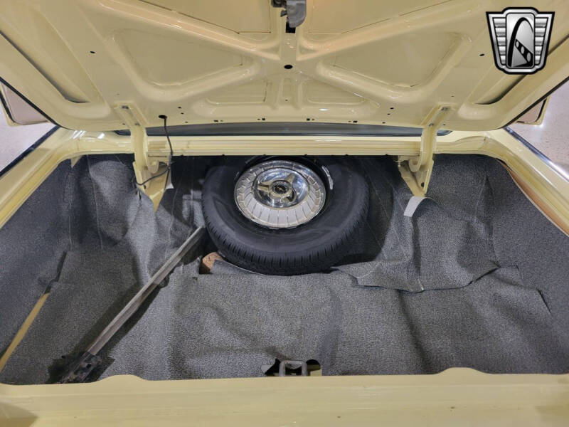 1963 Ford Thunderbird