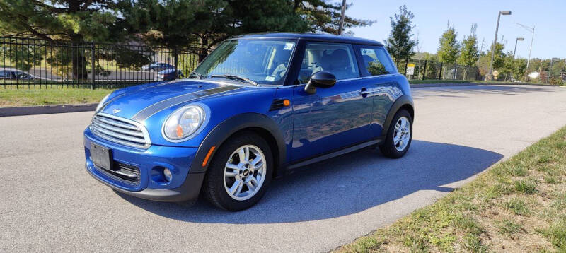 2013 MINI Cooper Base's photo