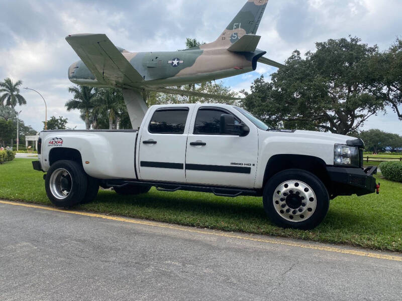 2007 Chevrolet Silverado 3500 LTZ photo 30