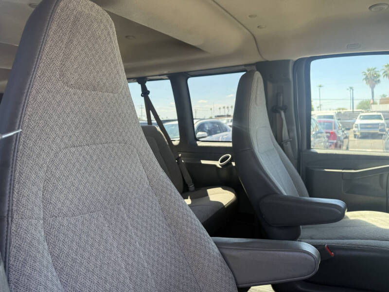 2018 GMC Savana LT 3500