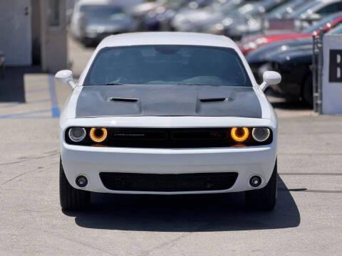 2017 Dodge Challenger